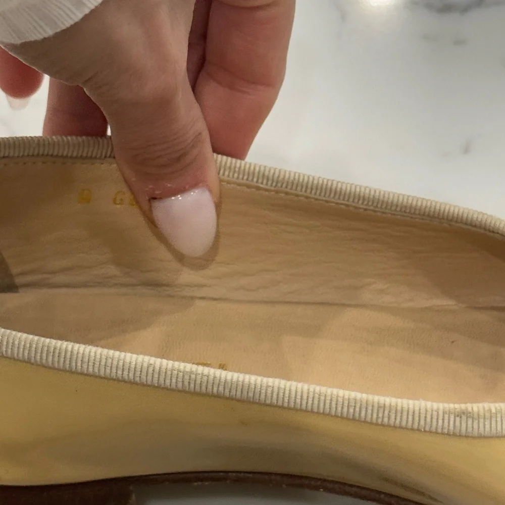 Chanel Ballet Flat in neutral colors - Picture 8 of 10
